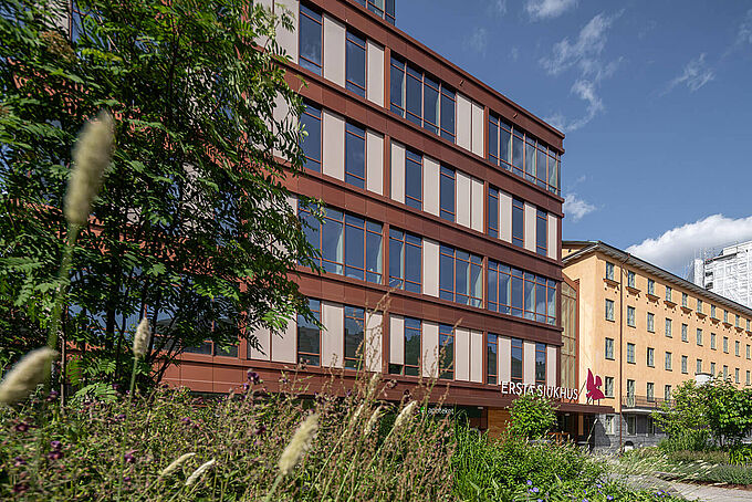 Healing requires peace and quiet. A hospital needs good sound insulation. Healing requires peace and quiet. A hospital needs good sound insulation.