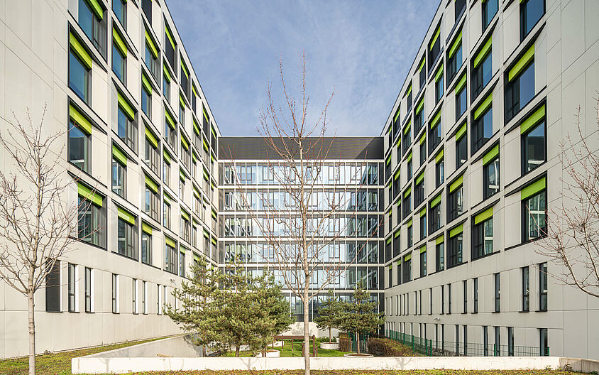 Working, researching and healing without disturbing impact sound